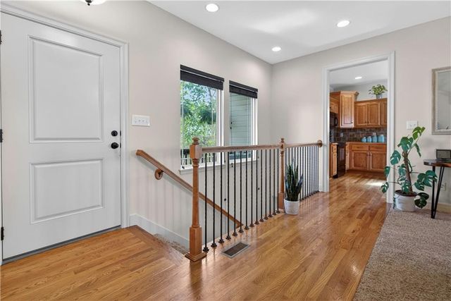 111 E Timberlake Drive, Lone Jack, MO 64070
