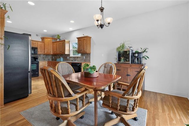 111 E Timberlake Drive, Lone Jack, MO 64070
