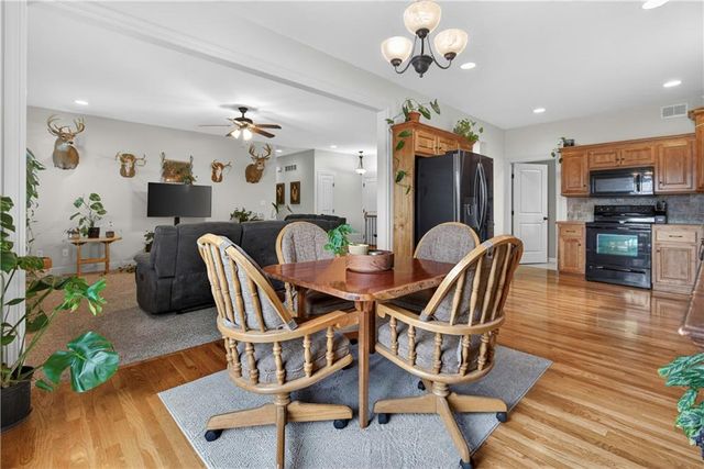 111 E Timberlake Drive, Lone Jack, MO 64070