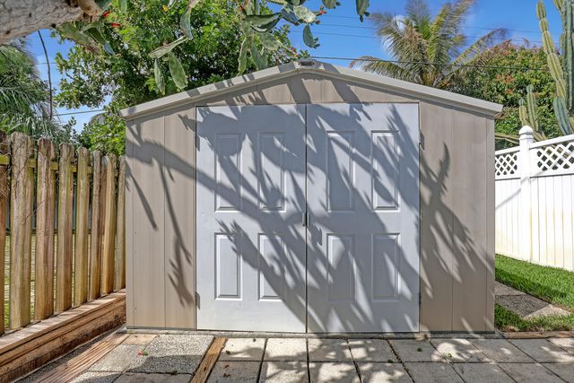 1505 High Ridge Road, Lake Worth, FL 33461