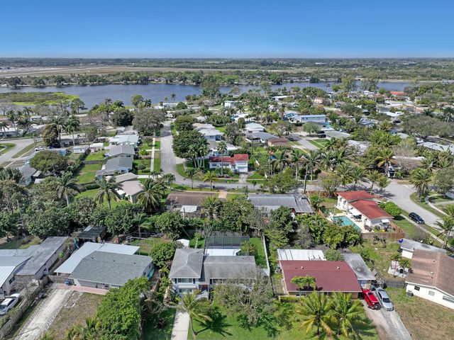 1505 High Ridge Road, Lake Worth, FL 33461