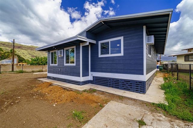 85-743 Kanapua Place, Waianae, HI 96792