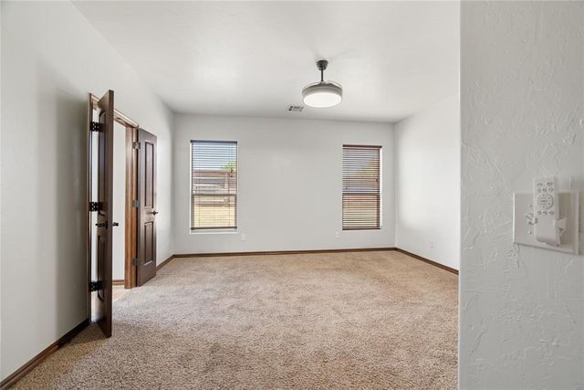 13617 Keswick Lane, Yukon, OK 73099