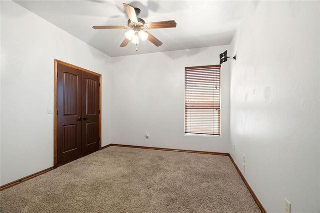 13617 Keswick Lane, Yukon, OK 73099