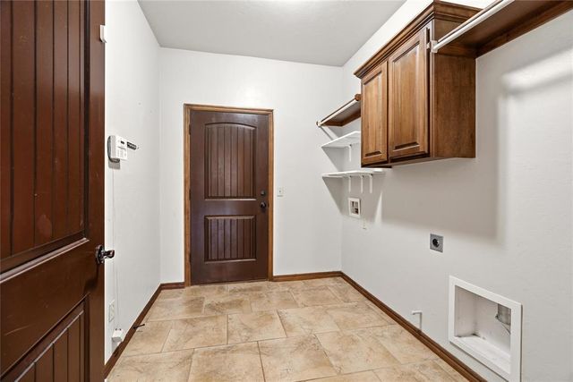 13617 Keswick Lane, Yukon, OK 73099