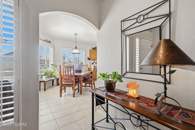 8192 N Torrey Place, Tucson, AZ 85743