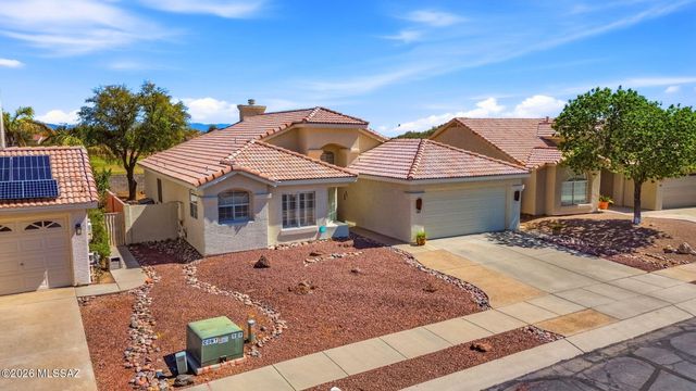 8192 N Torrey Place, Tucson, AZ 85743
