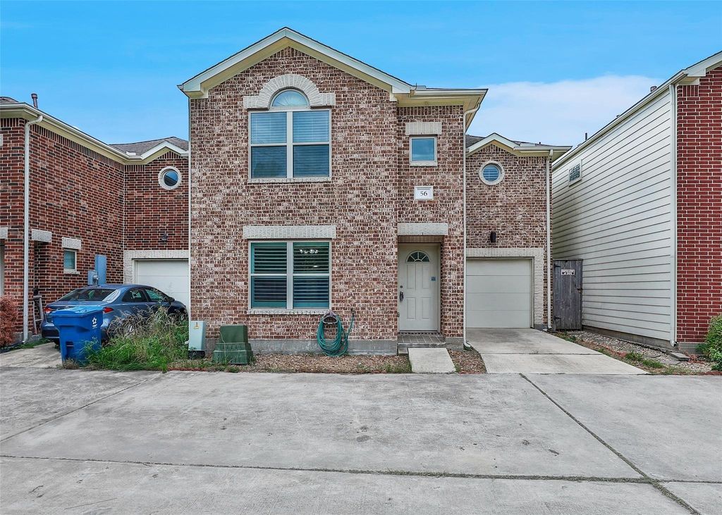 5951 S Loop E 56, Houston, TX 77033