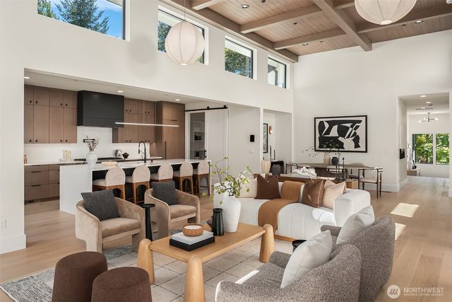 11217 NE 103rd Place, Kirkland, WA 98033