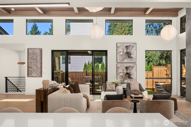 11217 NE 103rd Place, Kirkland, WA 98033