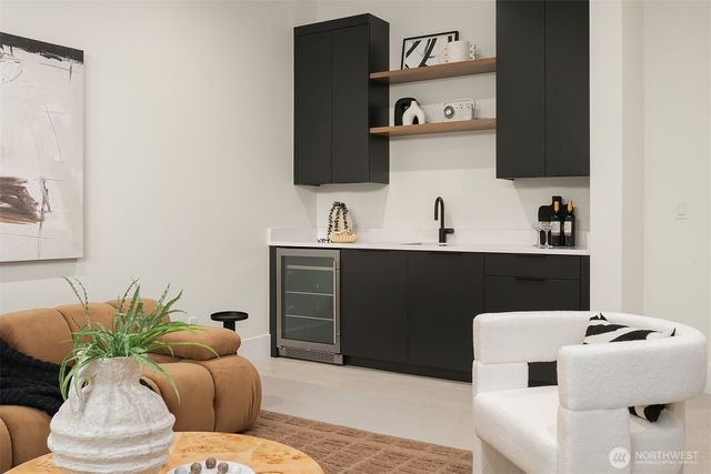 11217 NE 103rd Place, Kirkland, WA 98033