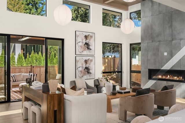 11217 NE 103rd Place, Kirkland, WA 98033