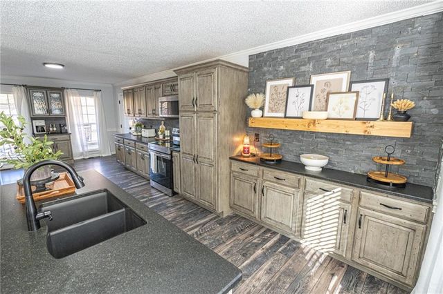 59 Sara Jane Lane, Summerville, GA 30747