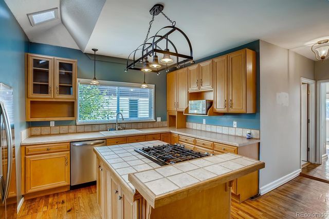 3921 S Acoma Street, Englewood, CO 80110