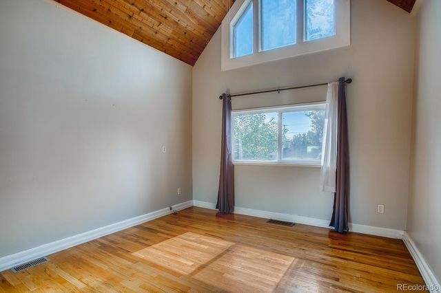 3921 S Acoma Street, Englewood, CO 80110