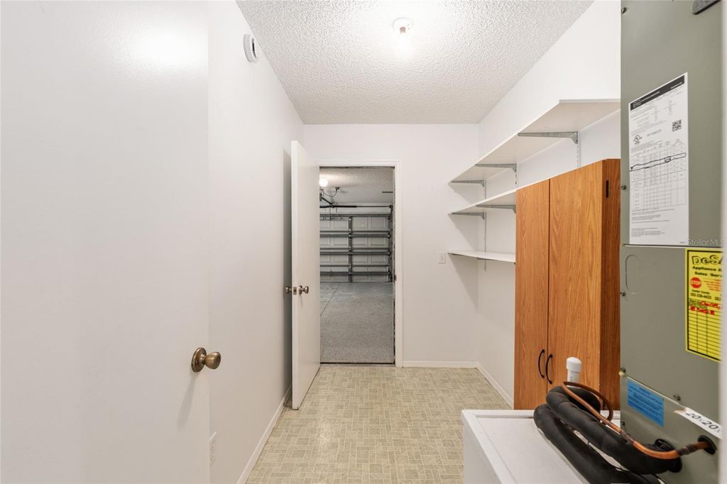 Image 30 of property listing at 335 SAN MARINO DRIVE, The Villages, FL 32159