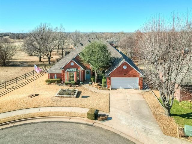 3901 Wildmeadow Court, Edmond, OK 73003