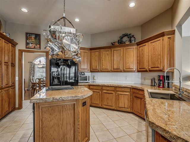 3901 Wildmeadow Court, Edmond, OK 73003