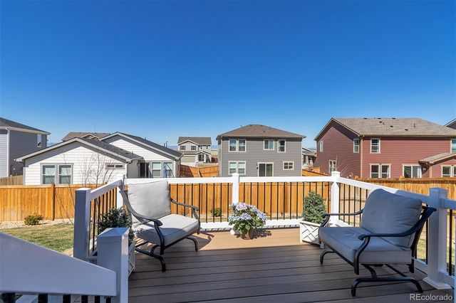 855 N Waterloo Circle, Aurora, CO 80018