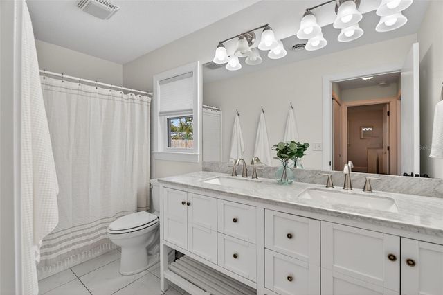 1035 INDUS ROAD, Venice, FL 34293