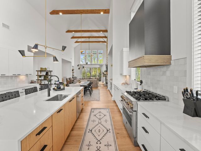 644 Fanning Bend Dr, Winchester, TN 37398