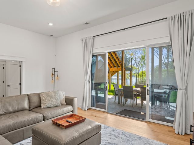 644 Fanning Bend Dr, Winchester, TN 37398