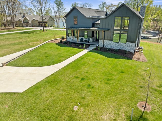 644 Fanning Bend Dr, Winchester, TN 37398