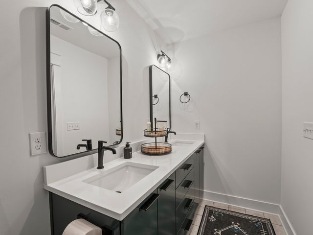 644 Fanning Bend Dr, Winchester, TN 37398