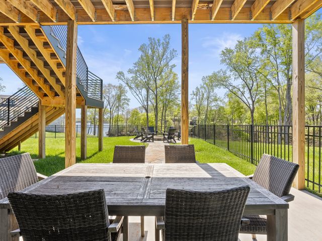 644 Fanning Bend Dr, Winchester, TN 37398