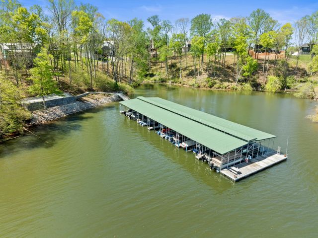 644 Fanning Bend Dr, Winchester, TN 37398