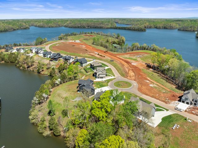 644 Fanning Bend Dr, Winchester, TN 37398