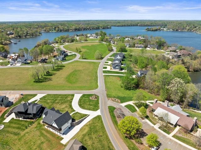 644 Fanning Bend Dr, Winchester, TN 37398