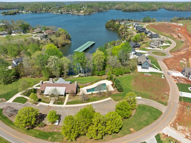 644 Fanning Bend Dr, Winchester, TN 37398