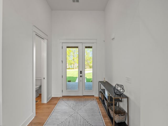 644 Fanning Bend Dr, Winchester, TN 37398