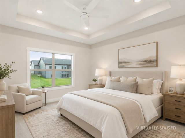 17324 Northview Drive, Urbandale, IA 50263