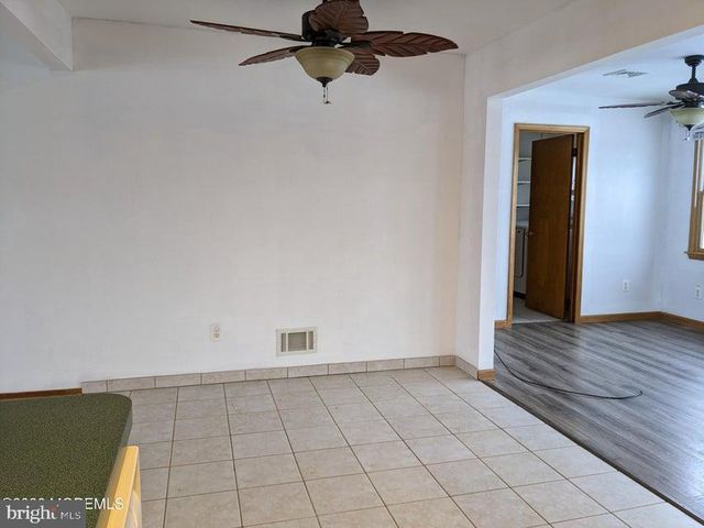 10 ST THOMAS AVE, Toms River, NJ 08753