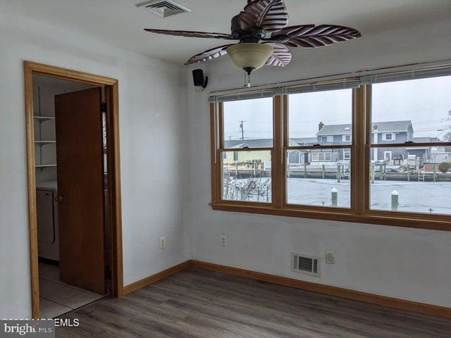 10 ST THOMAS AVE, Toms River, NJ 08753