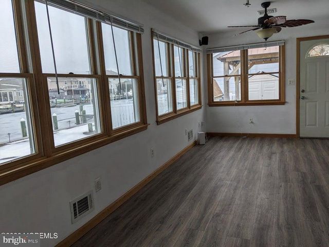 10 ST THOMAS AVE, Toms River, NJ 08753