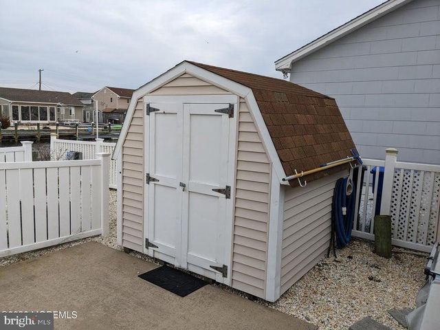 10 ST THOMAS AVE, Toms River, NJ 08753