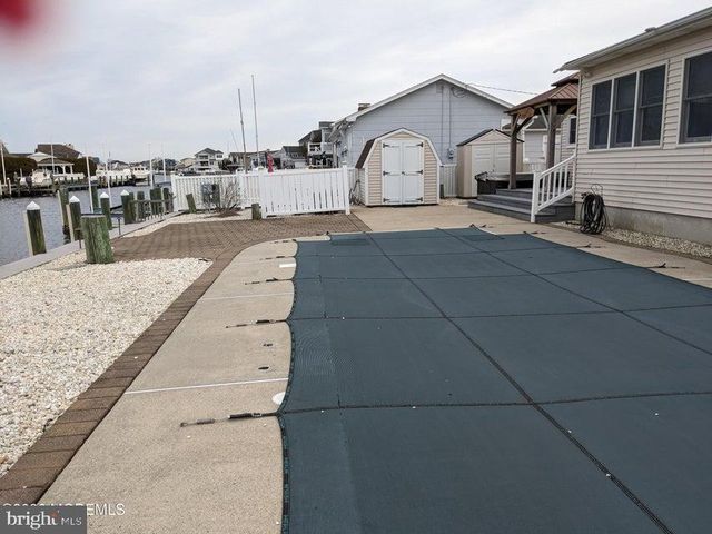 10 ST THOMAS AVE, Toms River, NJ 08753