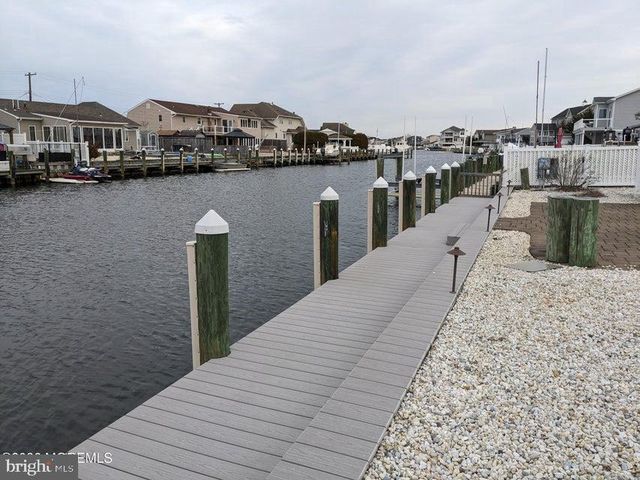 10 ST THOMAS AVE, Toms River, NJ 08753