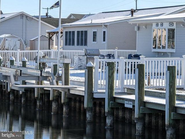 10 ST THOMAS AVE, Toms River, NJ 08753