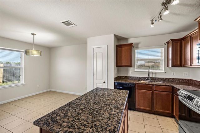422 Hawks View Drive, La Marque, TX 77568