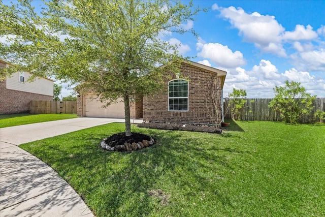 422 Hawks View Drive, La Marque, TX 77568