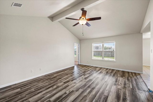 422 Hawks View Drive, La Marque, TX 77568