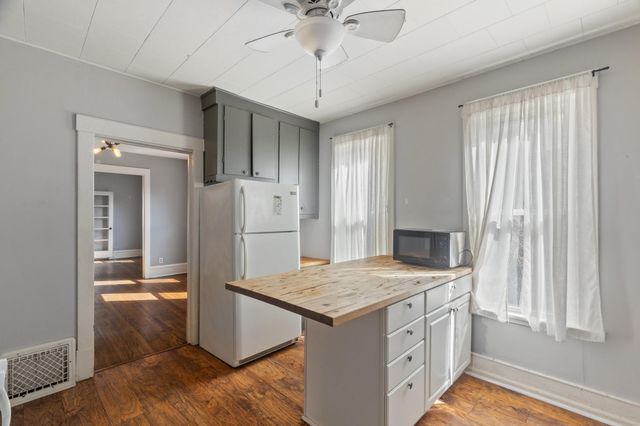 2542 Jackson Street NE, Minneapolis, MN 55418