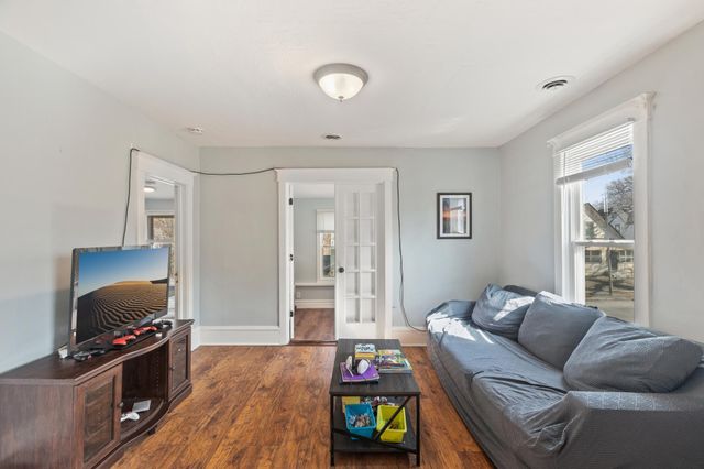 2542 Jackson Street NE, Minneapolis, MN 55418