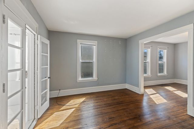 2542 Jackson Street NE, Minneapolis, MN 55418