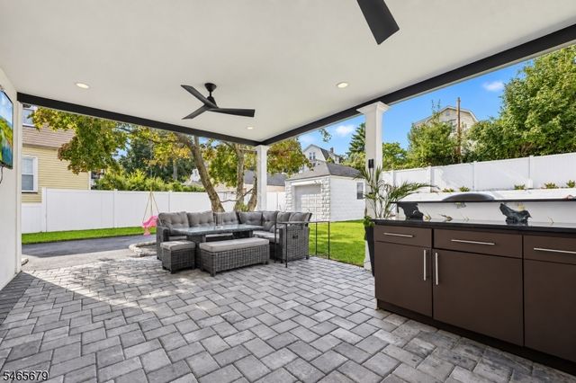 345 Hoover Ave, Bloomfield Twp., NJ 07003