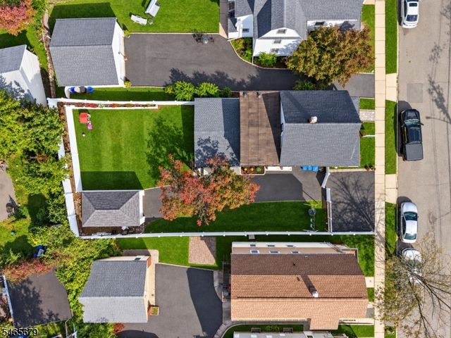 345 Hoover Ave, Bloomfield Twp., NJ 07003